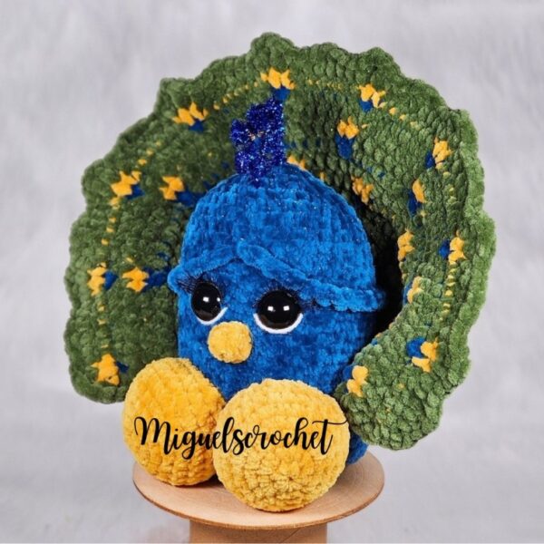 Peacock Wiwi Crochet Pattern Mod | PDF Download!