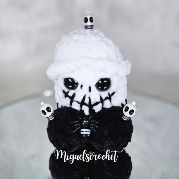 Mini Skelly Wiwi Crochet Pattern | PDF Download!