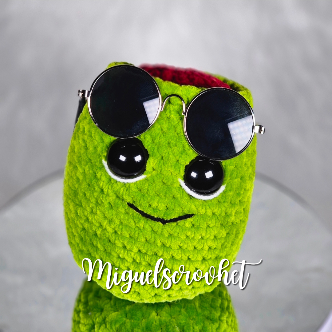 Cheeky Olive Crochet Pattern | PDF Download!