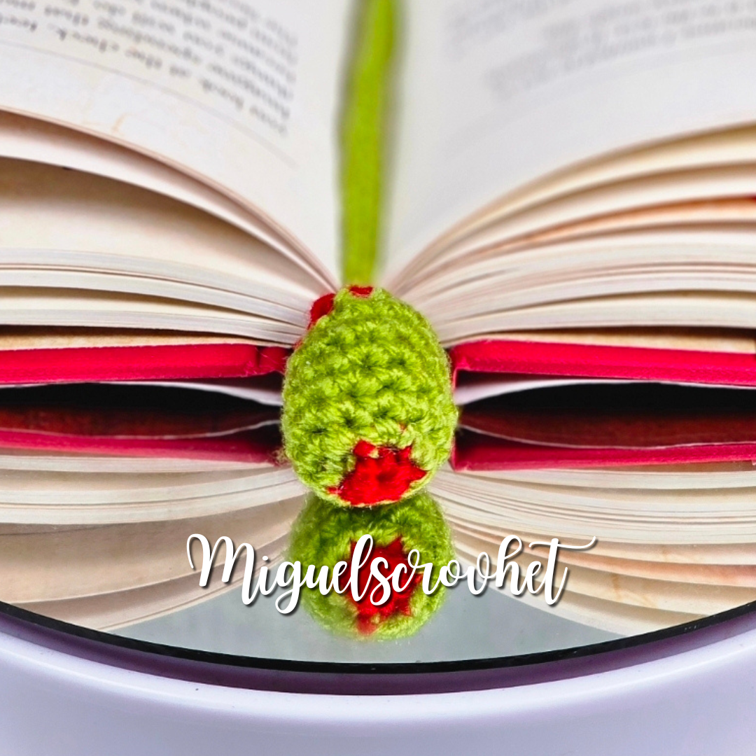 Olive Bookmark Crochet Pattern | PDF Download!