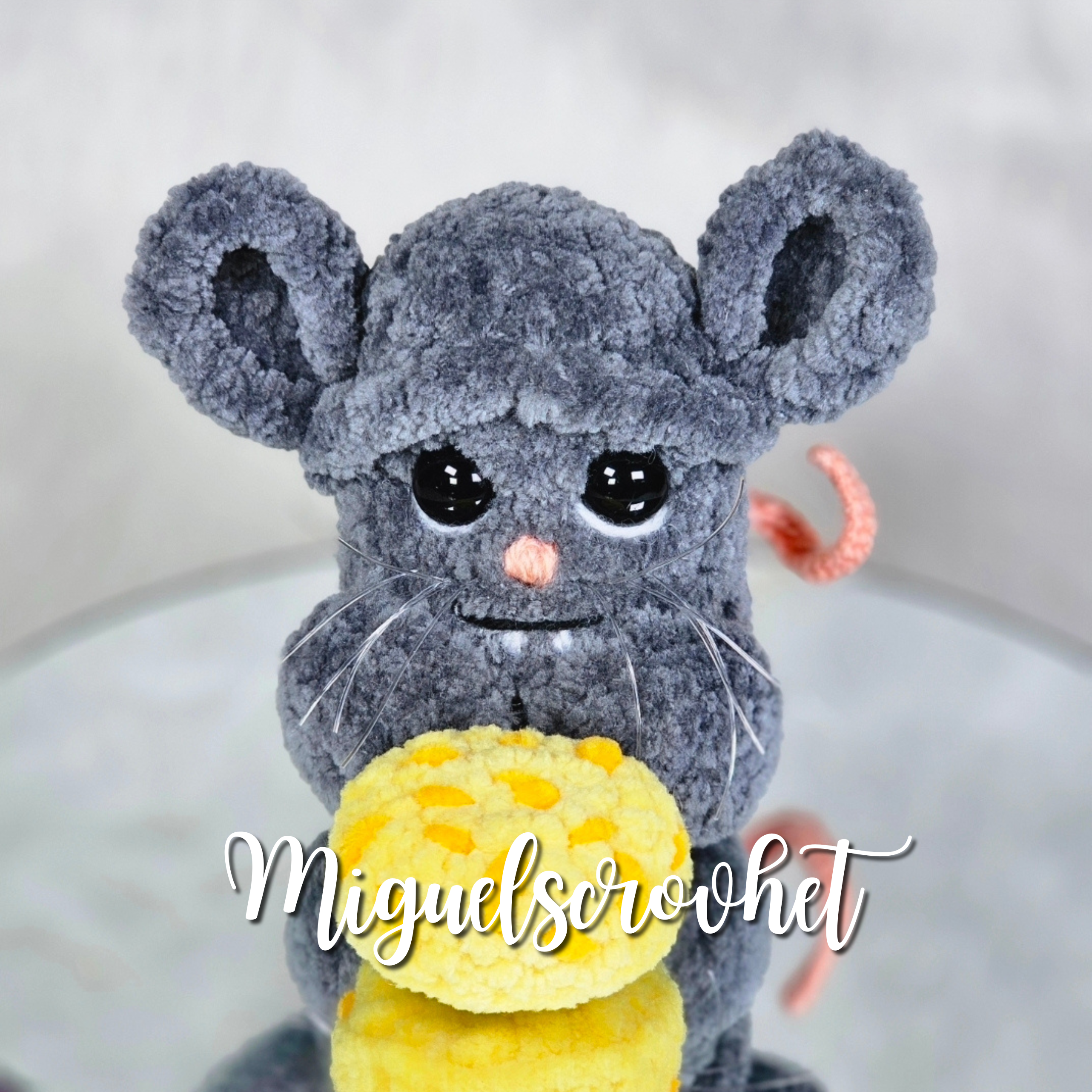 Mini Mouse Wiwi Crochet Pattern | PDF Download!